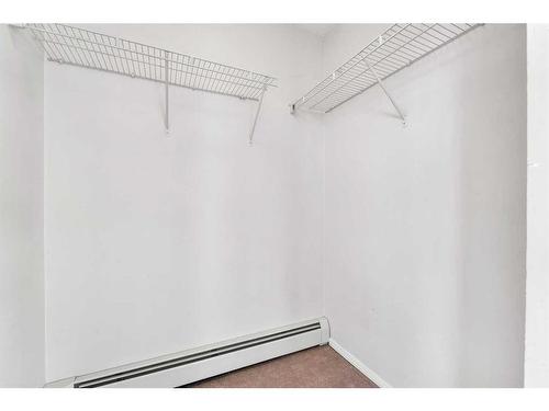 1108-325 3 Street Se, Calgary, AB - Indoor With Storage