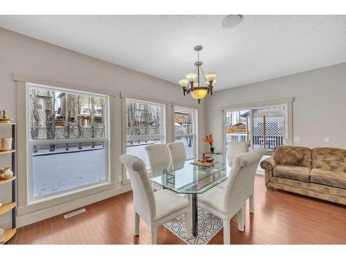 72 Sherwood Way Nw, Calgary, AB - Indoor Photo Showing Dining Room