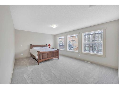 72 Sherwood Way Nw, Calgary, AB - Indoor Photo Showing Bedroom