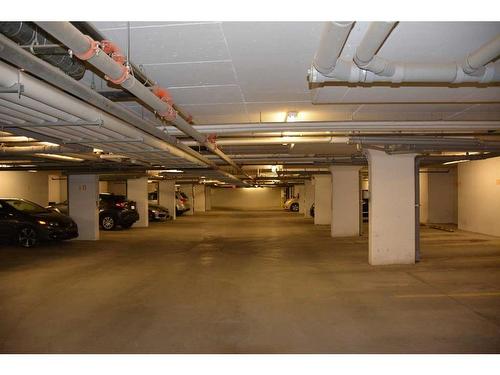 314-20 Sage Hill Terrace Nw, Calgary, AB - Indoor Photo Showing Garage