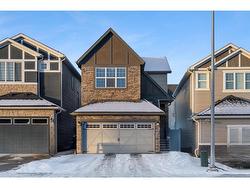 225 Nolanhurst Way NW Calgary, AB T3R 1S7