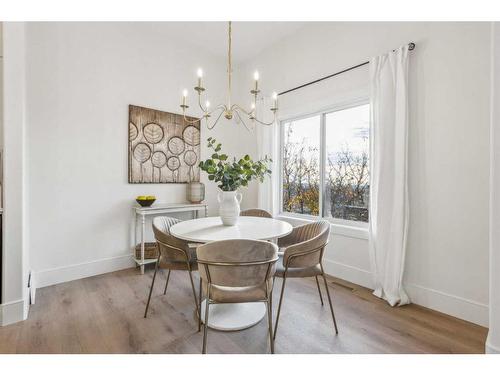 364 Prominence Heights Sw, Calgary, AB - Indoor Photo Showing Dining Room