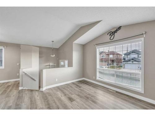 14 Saddlemont Manor Ne, Calgary, AB - Indoor Photo Showing Other Room