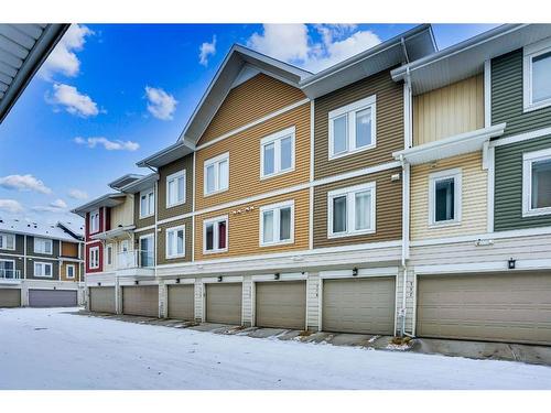 713 Auburn Bay Square Se, Calgary, AB - Outdoor