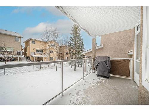 12 Royal Manor Nw, Calgary, AB - Outdoor With Exterior