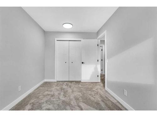 13-6440 4 Street Nw, Calgary, AB - Indoor Photo Showing Other Room