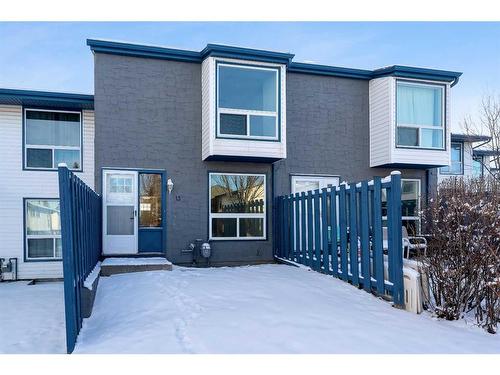 13-6440 4 Street Nw, Calgary, AB - Outdoor