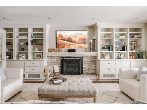 919 Kerfoot Crescent Sw, Calgary, AB - Indoor Photo Showing Living Room With Fireplace