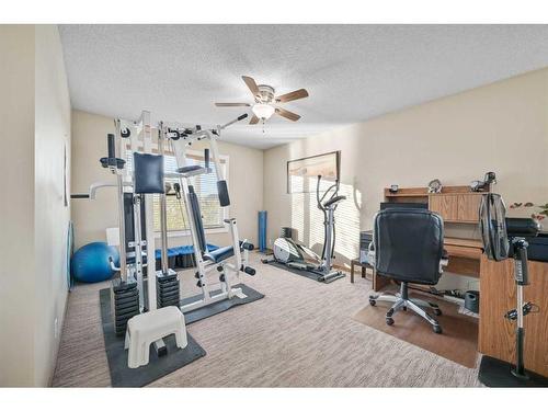 152 Del Ray Close Ne, Calgary, AB - Indoor Photo Showing Gym Room