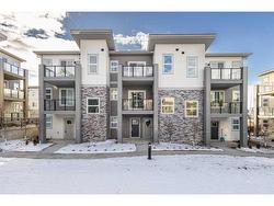 77-2117 81 Street SW Calgary, AB T3H 6H5