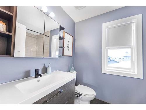 215 West Creek Close, Chestermere, AB - Indoor Photo Showing Bathroom