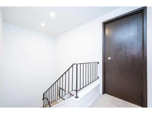 456 Cannington Close Sw, Calgary, AB - Indoor Photo Showing Other Room