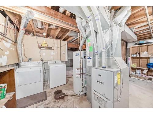 5-4360 58 Street Ne, Calgary, AB - Indoor Photo Showing Laundry Room