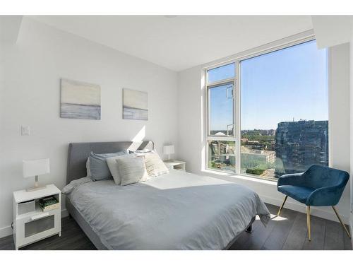 1708-310 12 Avenue Sw, Calgary, AB - Indoor Photo Showing Bedroom