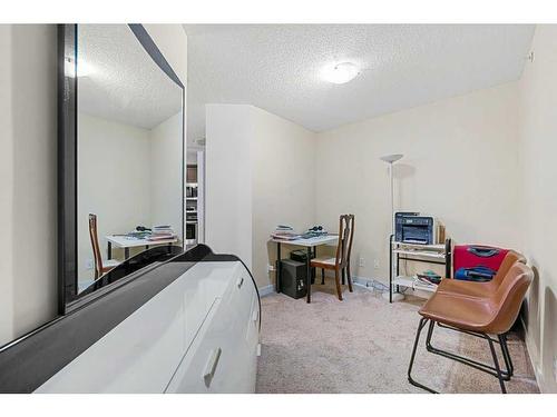 2417-81 Legacy Boulevard Se, Calgary, AB - Indoor