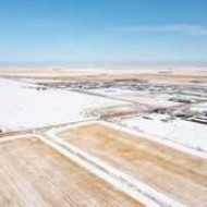 W4R27T12S34QNE 8th Street  Claresholm, AB T0L 0T0