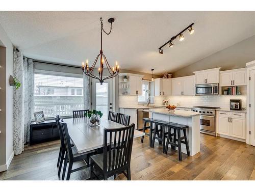 940 Woodside Lane Nw, Airdrie, AB - Indoor Photo Showing Dining Room