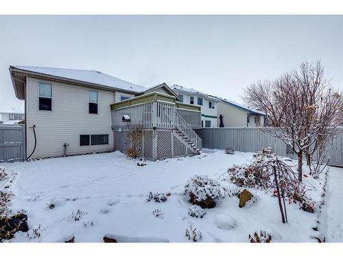 940 Woodside Lane Nw, Airdrie, AB - Outdoor