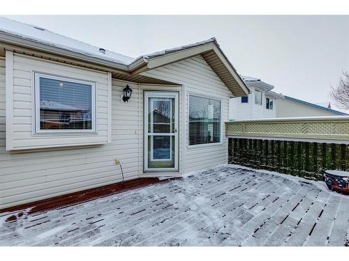 940 Woodside Lane Nw, Airdrie, AB - Outdoor With Exterior