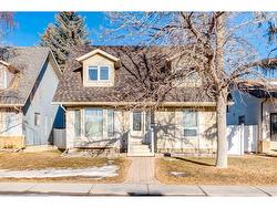 28 Rivervalley Crescent SE Calgary, AB T2C 3J9