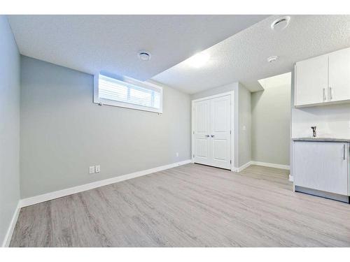 80 Cornerbrook Gate Ne, Calgary, AB - Indoor