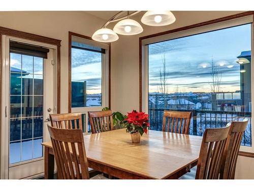 7 Aspen Stone Way Sw, Calgary, AB - Indoor Photo Showing Dining Room