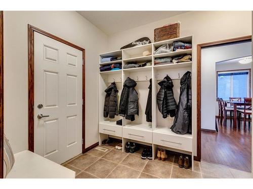 7 Aspen Stone Way Sw, Calgary, AB - Indoor Photo Showing Other Room