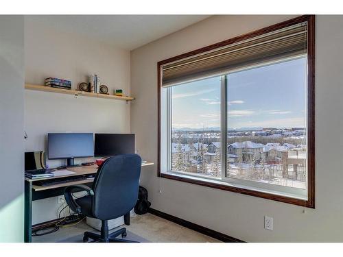 7 Aspen Stone Way Sw, Calgary, AB - Indoor Photo Showing Office