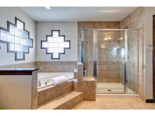 7 Aspen Stone Way Sw, Calgary, AB - Indoor Photo Showing Bathroom