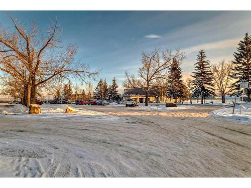 5215 19 Street Sw, Calgary, AB - Outdoor With View