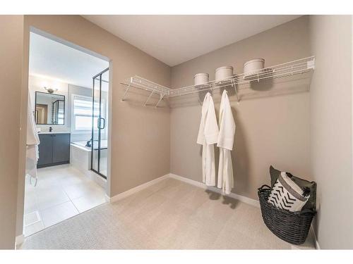 429 Cranbrook Gardens Se, Calgary, AB - Indoor With Storage