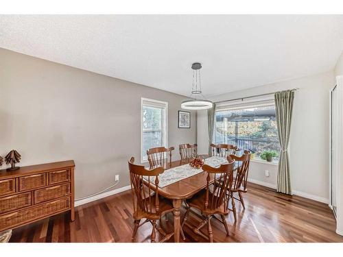 39 Wentworth Close Sw, Calgary, AB - Indoor Photo Showing Dining Room