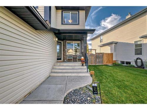 39 Wentworth Close Sw, Calgary, AB - Outdoor