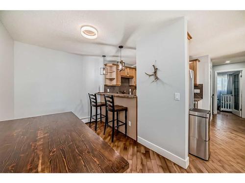 20-712 4 Street Ne, Calgary, AB - Indoor