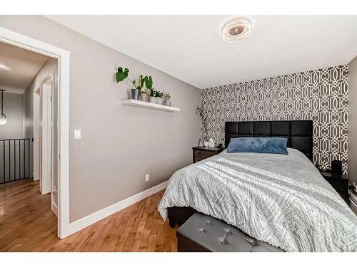 20-712 4 Street Ne, Calgary, AB - Indoor Photo Showing Bedroom