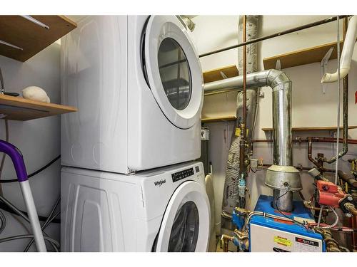 #-1521 11 Street Sw, Calgary, AB - Indoor Photo Showing Laundry Room