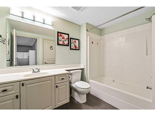 #-1521 11 Street Sw, Calgary, AB - Indoor Photo Showing Bathroom