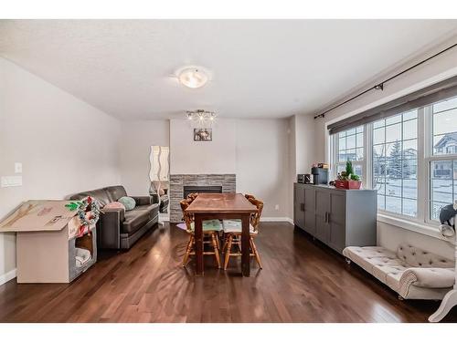 21 Panora Street Nw, Calgary, AB - Indoor Photo Showing Living Room