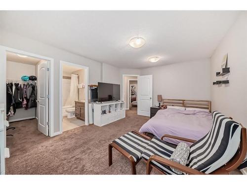 21 Panora Street Nw, Calgary, AB - Indoor Photo Showing Bedroom