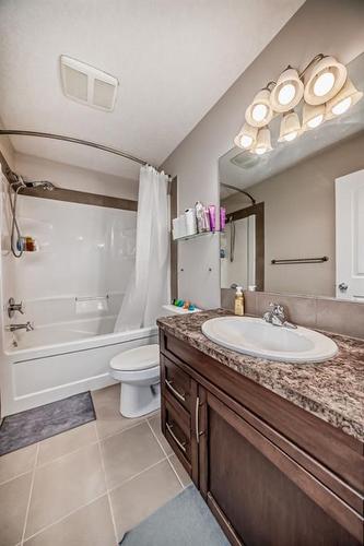 21 Panora Street Nw, Calgary, AB - Indoor Photo Showing Bathroom