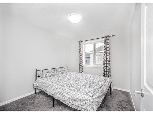 166 Cityside Grove Ne, Calgary, AB - Indoor Photo Showing Bedroom