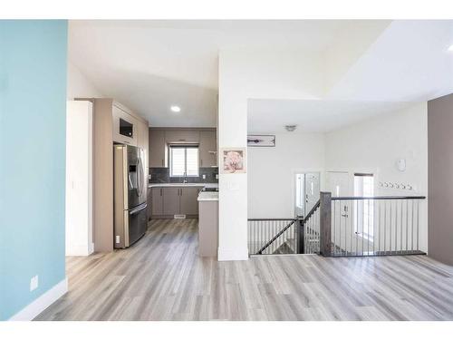 176 Martinvalley Crescent Ne, Calgary, AB - Indoor Photo Showing Kitchen