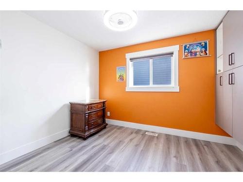 176 Martinvalley Crescent Ne, Calgary, AB - Indoor