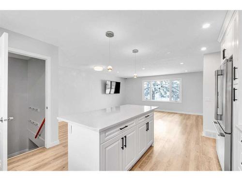 263 Penbrooke Way Se, Calgary, AB - Indoor Photo Showing Kitchen With Upgraded Kitchen