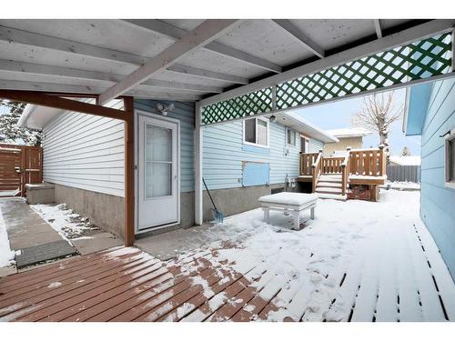 263 Penbrooke Way Se, Calgary, AB - Outdoor With Deck Patio Veranda With Exterior