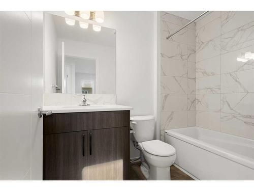 1837 Carrington Boulevard Nw, Calgary, AB - Indoor Photo Showing Bathroom