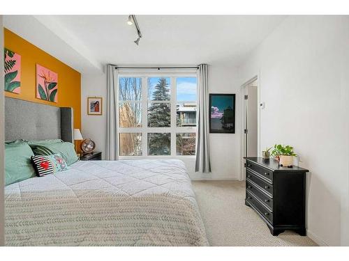 301-1719 9A Street Sw, Calgary, AB - Indoor Photo Showing Bedroom