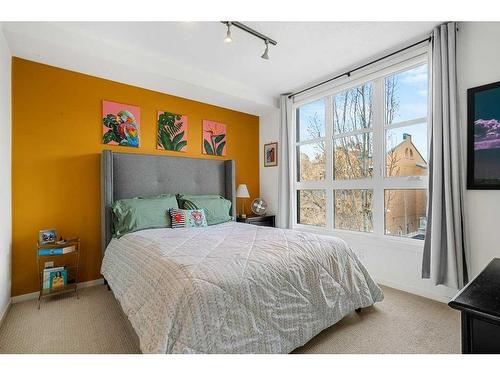 301-1719 9A Street Sw, Calgary, AB - Indoor Photo Showing Bedroom