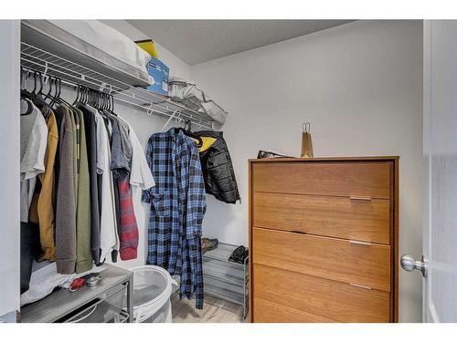 8141 Masters Boulevard Se, Calgary, AB - Indoor With Storage