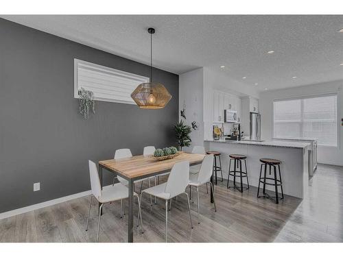 8141 Masters Boulevard Se, Calgary, AB - Indoor Photo Showing Dining Room